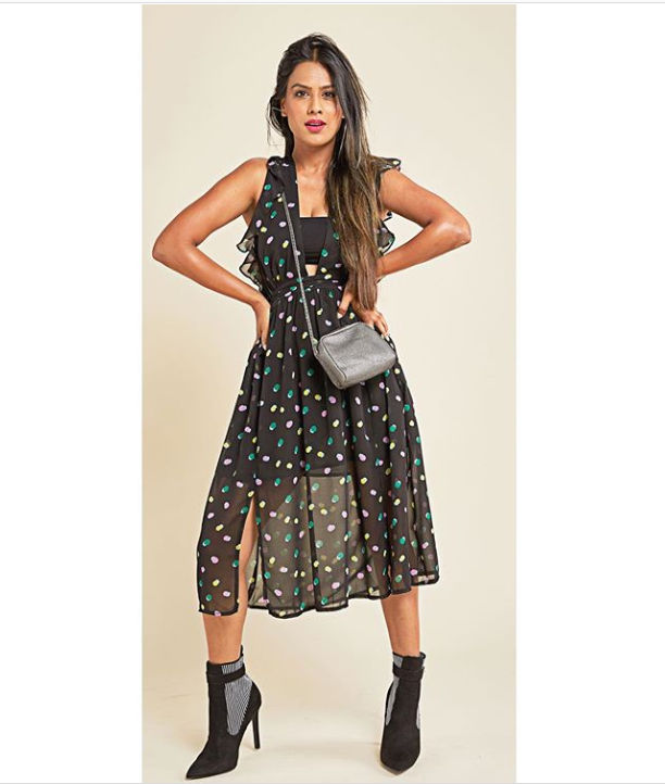 Love Wearing Printed Dresses? Here Are Some Looks Of Nia Sharma In Amazing Printed Outfits, Have A Look - 2