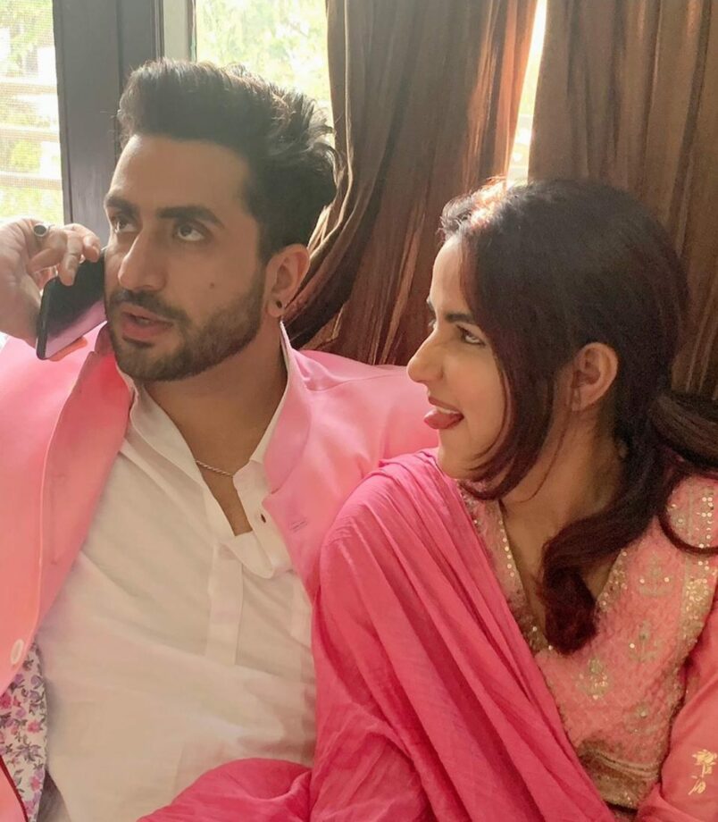 Jasmin Bhasin And Aly Goni Giving Us Cute Couple Goals; In Pics - 3