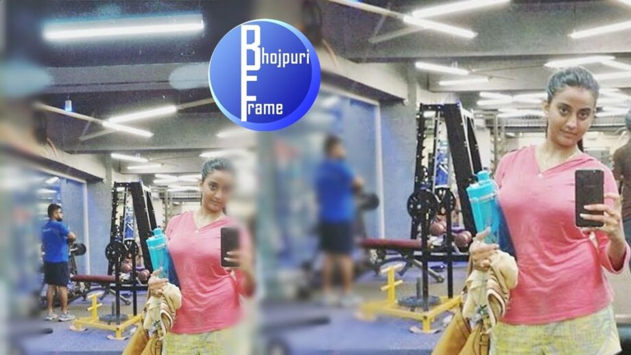 Akshara Singh’s Hot Looks In Gym Wear, See Photos - 1