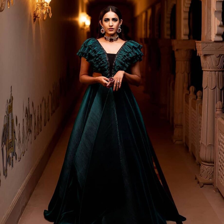 Niharika Konidela Looks Scintillating In Dark Green V-Neck With Ruffle Shoulder Dress, Have A Look - 0