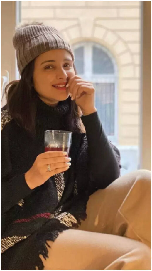 Parineeti Chopra In Beanie Vs In Hat: Which Look Of Her Do You Adore The Most? - 0