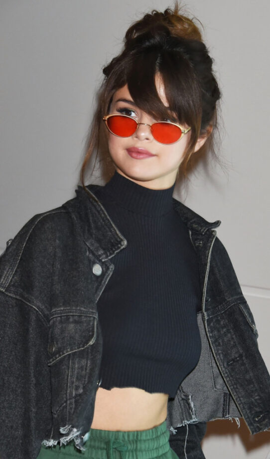 Selena Gomez Cool Looks in Shades, See Photo - 0