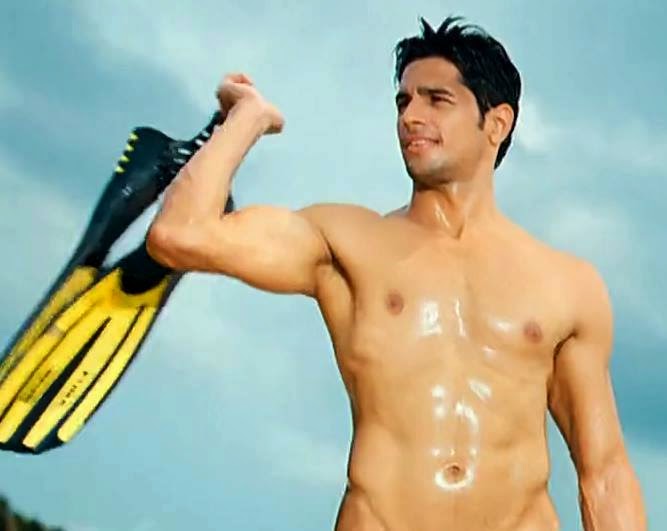 Sidharth Malhotra Looks Dazzling Hot In Shirtless Photos - 5