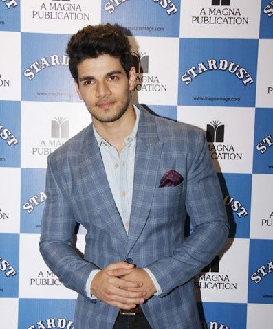 Sooraj Pancholi Rocked Checkered Outfits At Multiple Occasions, See Here - 3