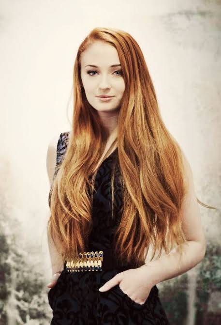 Sophie Turner’s hottest moments from GOT - 2