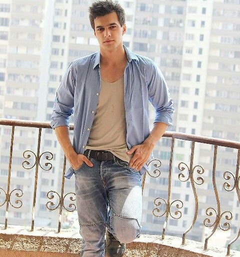 Steal Some Styling Cues From Parth Samthaan, Sumedh Mudgalkar To Mohsin Khan For Absolute Rocking Looks In Casuals - 2