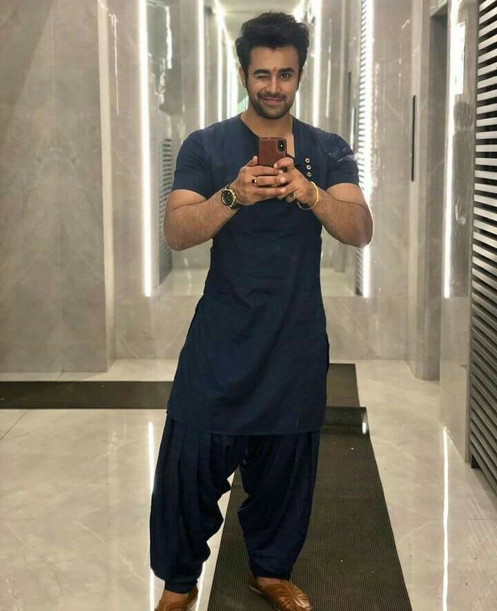 Times When Pearl V Puri Turned On The Fashion Game - 3