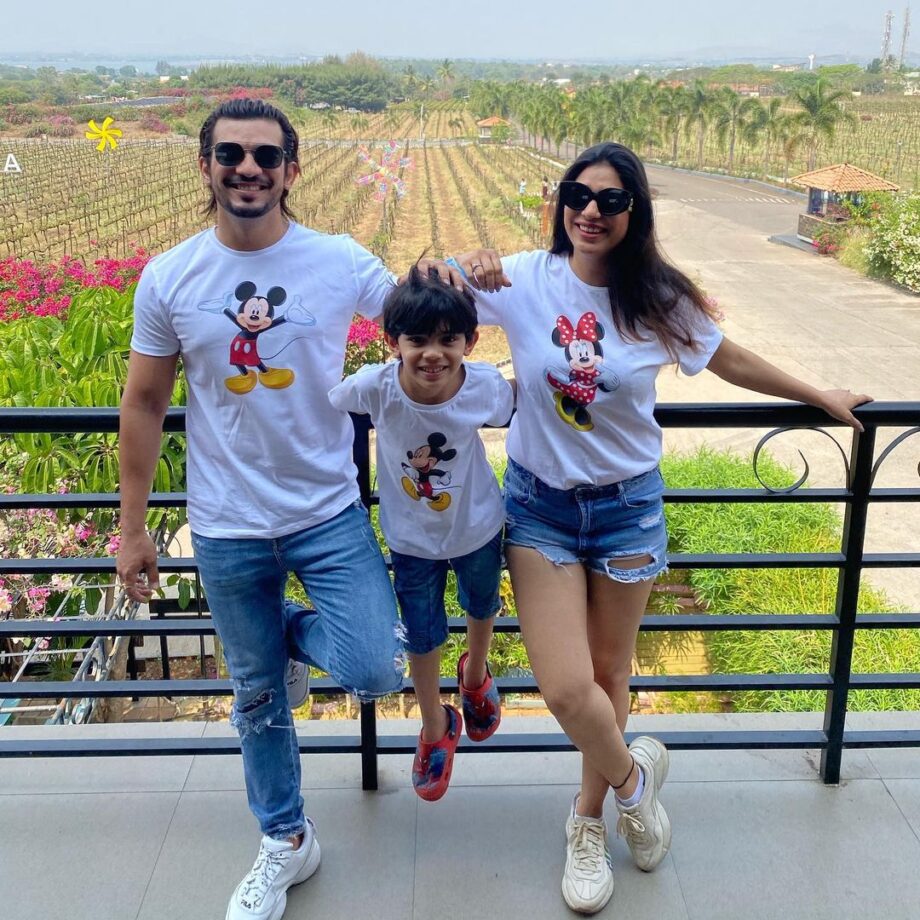 Tips For Finding Quality Time With Your Family Just Like Arjun Bijlani And His Wife Neha Swami! - 2