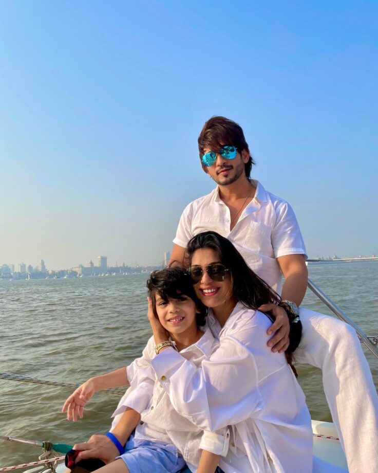 Tips For Finding Quality Time With Your Family Just Like Arjun Bijlani And His Wife Neha Swami! - 0