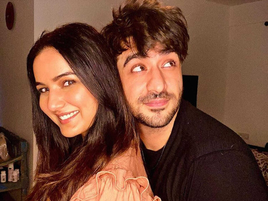 Jasmin Bhasin And Aly Goni Giving Us Cute Couple Goals; In Pics - 0