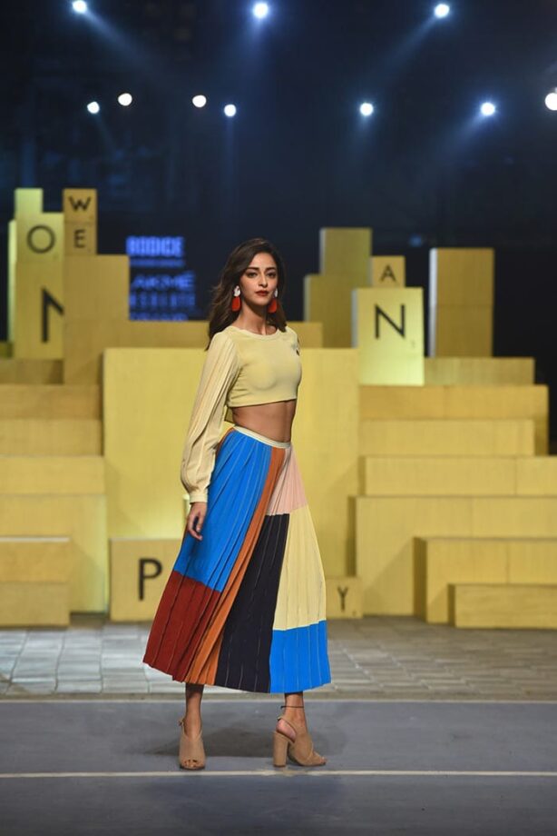 3 Looks Of Ananya Panday In Colour Block Outfits, Looks Wow - 2