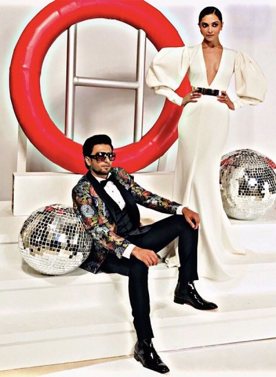 3 Times Deepika Padukone and Ranveer Singh appeared in most unique style at award ceremonies, have a look - 1