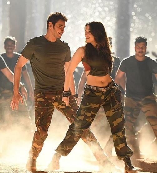 5 Amazing Looks Of Mahesh Babu And Tamannaah Bhatia In One Frame - 4