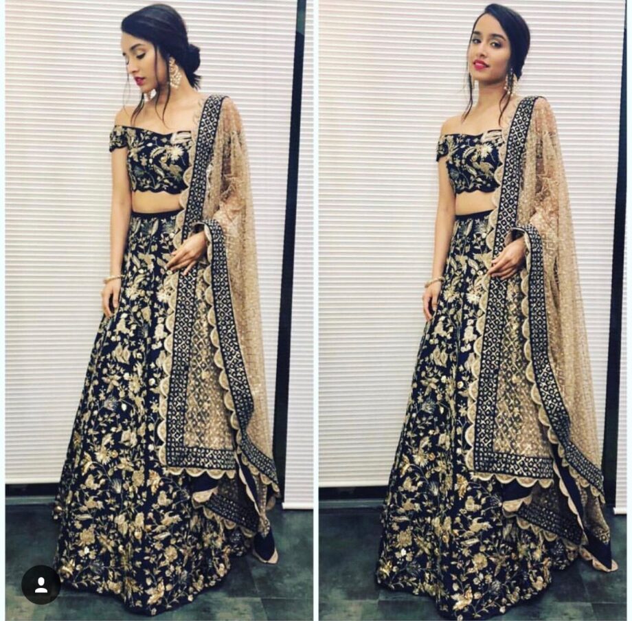 5 Ethnic Looks Of Shraddha Kapoor: Which Look Would You Steal For Reception Night Party? - 1