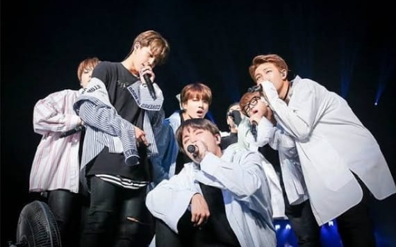 5 Times When BTS’s On-Stage Looks Made Fans Melt In AWW - 4