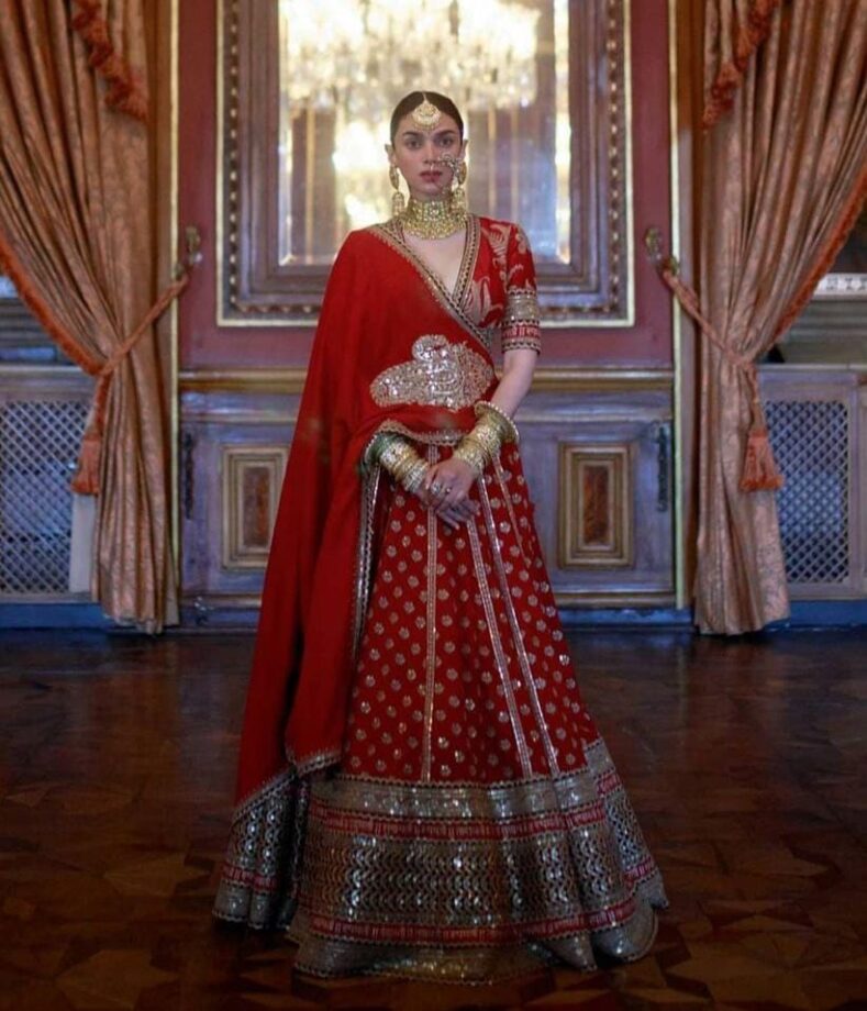 Aditi Rao Hydari Slays In This Glamorous Ethnic Wear Which Is Best For Your Wedding Wardrobe - 1