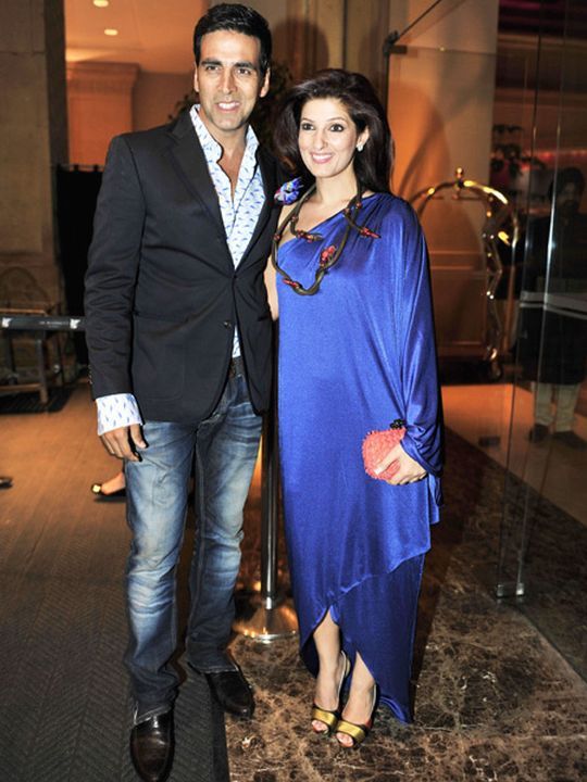 Akshay Kumar And Twinkle Khanna: Times When This Ultra Stylish Couple Gave Glamour Looks - 0