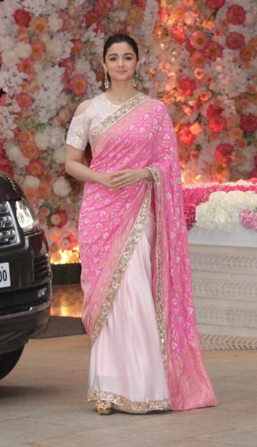 Always Count On Alia Bhatt For Amazingly Gorgeous Saree Looks - 4