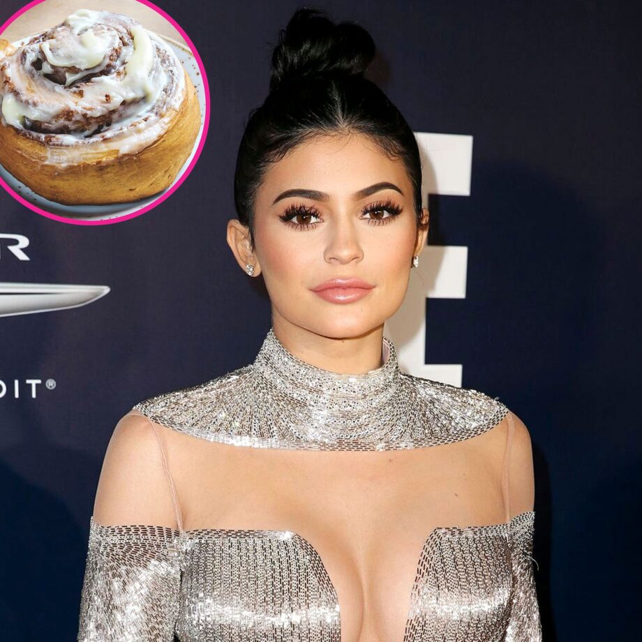 Best Hair Bun Looks From Kylie Jenner To Jennifer Lopez - 0