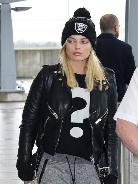 Best Jacket Looks Of Margot Robbie That You Should Definitely Add To Your Wardrobe - 0