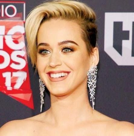 Check Out 3 Gorgeous Earrings Looks Of Hottie Katy Perry - 0