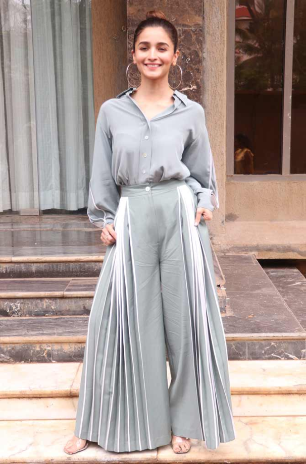 Comfy Chic Co-Ord Set Style Game: Take Cues From Karisma Kapoor To Parineeti Chopra - 1