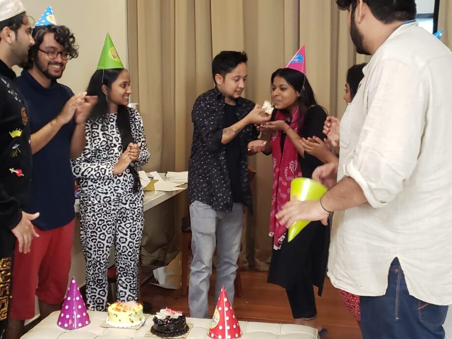 Contestant Pawandeep Rajan celebrates his birthday with his Indian Idol Family - 1