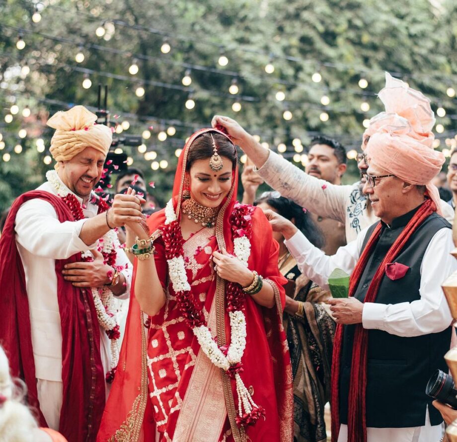 Did You Miss Dia Mirza And Vaibhav’s Elegant Looks From Their Wedding? See Pictures Here - 2