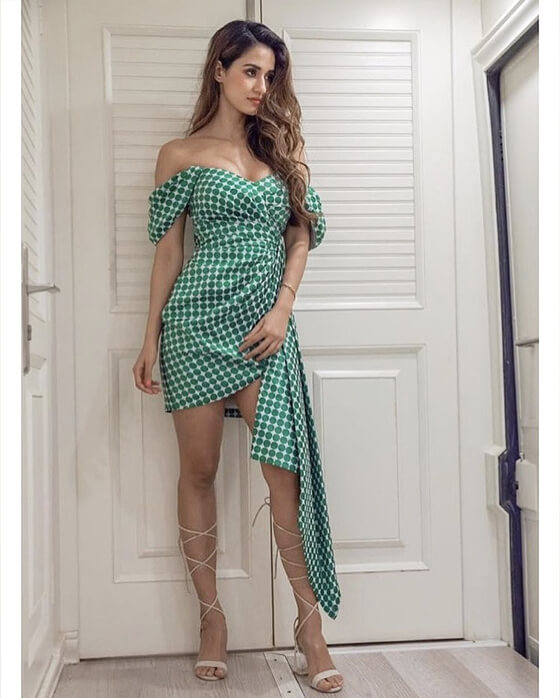 Disha Patani burns the oomph quotient with her elegant looks in green outfits, which one is your favorite? - 0