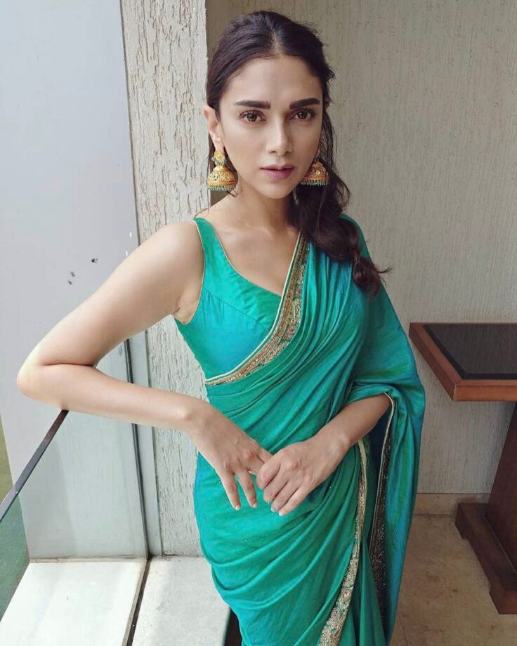 Don’t Miss These Looks: Aditi Rao Hydari Shows Us How To Ace The Saree Look Brilliantly - 2