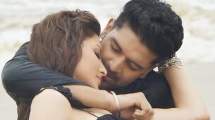 Doob Gaye: Urvashi Rautela & Guru Randhawa get lost in each other’s eyes while romancing, see video