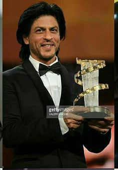 Find Out Which Are The Prestigious Awards Held By Shah Rukh Khan - 0