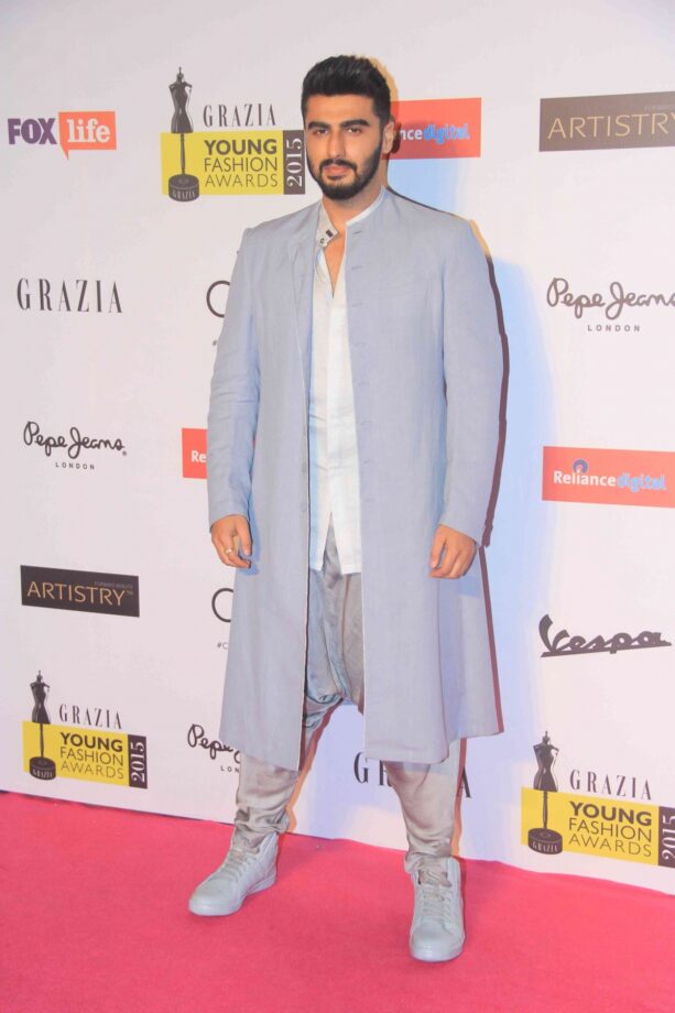 From Arjun Rampal To Arjun Kapoor: Top 5 Most Stylish Looks Of Bollywood Actors On Red Carpet Of All Times - 4