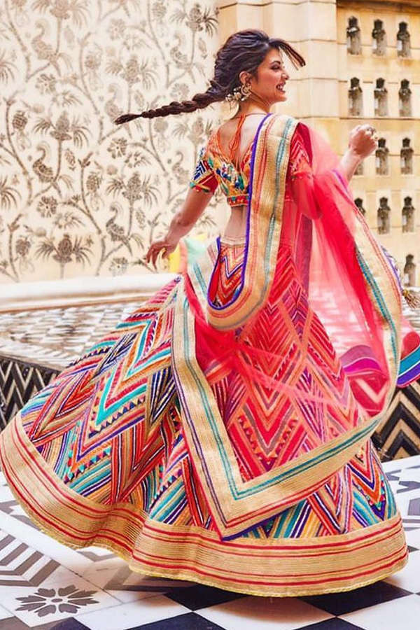 Jacqueline Fernandez’s Ethnic Look-Book Is Here - 0