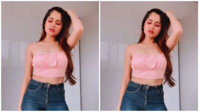 Jannat Zubair’s recent reel in blush pink crop top and denim is just fascinating, go have a look