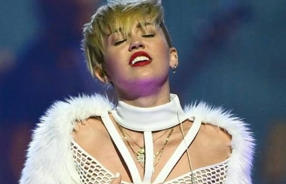 Jaw-Dropping Looks Of Style Queen Miley Cyrus In Sheer Dress - 2