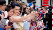 Katy Perry’s heart-rendering moments with fans, go have a look