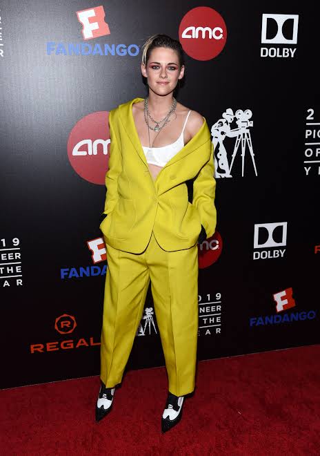 Beauty Personified! Kristen Stewart Is The ‘Trendsetter’ For 2021 & We Swear By These Pics: Have A Look Here - 12