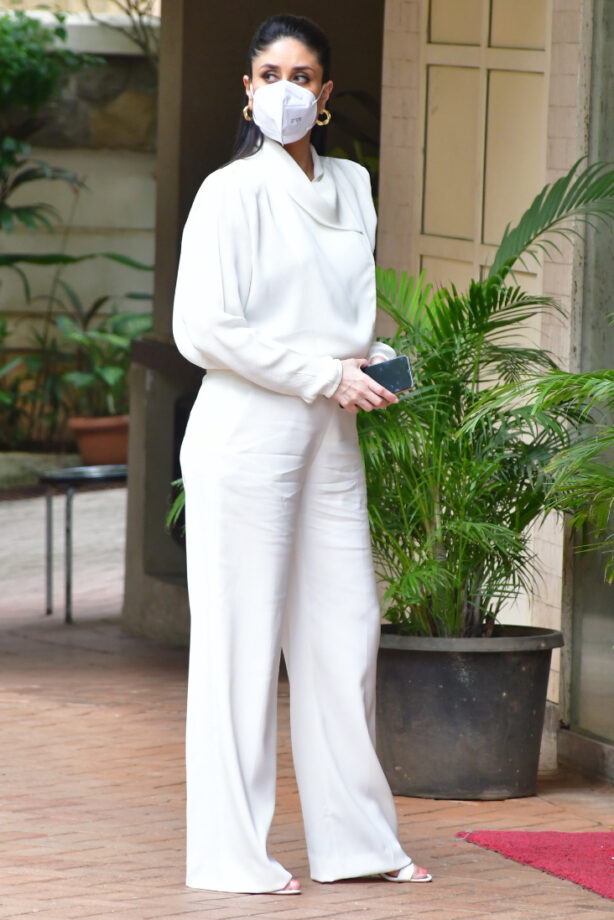 Look Like A Diva By Styling Your Monochromatic Looks Like Anushka Sharma To Tara Sutaria - 1