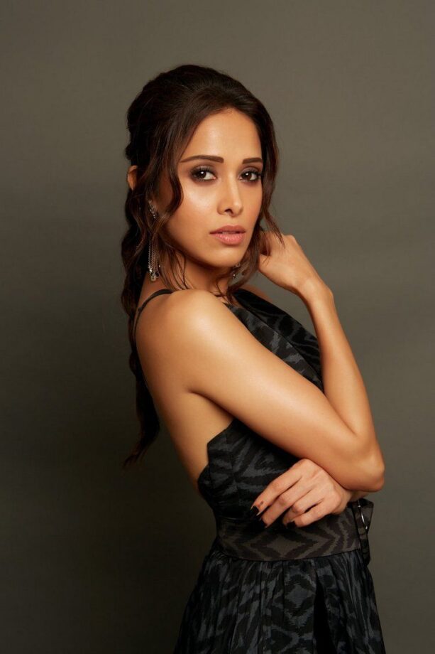 Nushrat Bharucha’s Fashion Game Is All Glam And This Picture Will Prove It Right, Check Here - 5