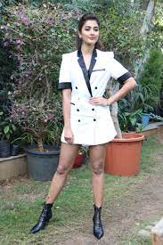 Pooja Hegde’s Blazing Looks In White Blazer Dress, Pictures Here - 1
