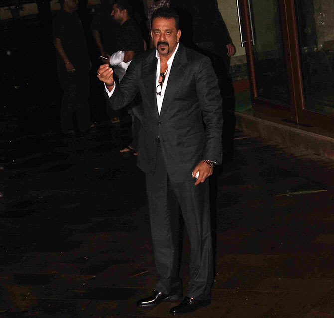 Sanjay Dutt and his stunning looks in suits - 2