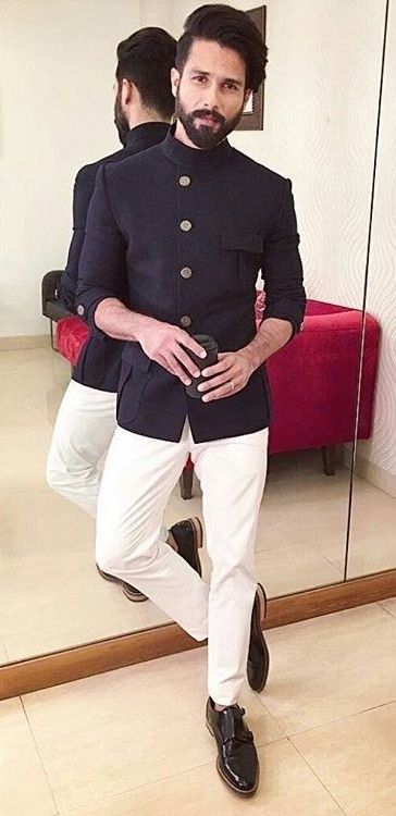 Shahid Kapoor’s Top 5 Elegant Nawabi Looks That Made Us Sweat - 2