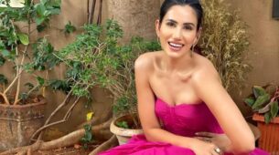 Sonnalli Seygall Looks Like A Princess In Strapless Hot Pink Gown