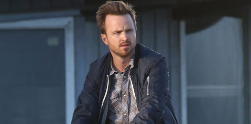 Stunning bike riding looks of handsome Aaron Paul - 1