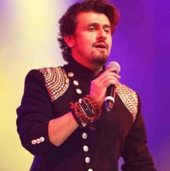 Throwback To Best Traditional Attire Looks Of Music King, Sonu Nigam - 2