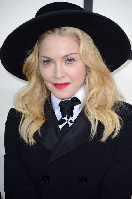 Times When Madonna Gave Amazing Looks In Stylish Hats - 2