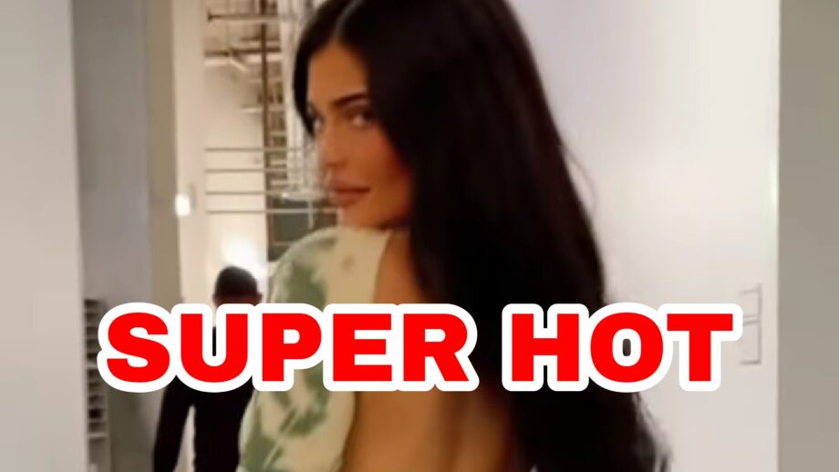 Kylie Jenner burns the oomph quotient with her hot ramp walk video, fans can't stop drooling 364257