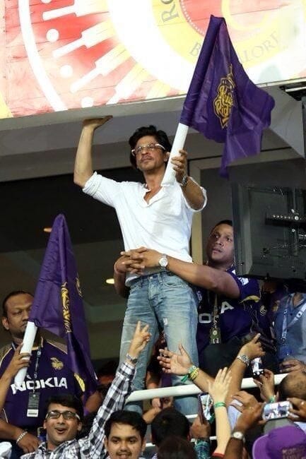 What Did Shah Rukh Khan Say When A Fan Asked Him About KKR Winning IPL 2021? - 1