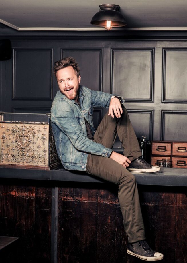 Which Looks Of Aaron Paul Would You Pick For Your Dashing Looks? - 1